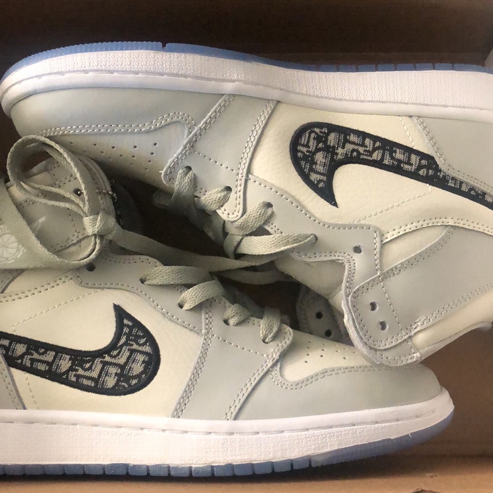 Dior air high tops, size 8